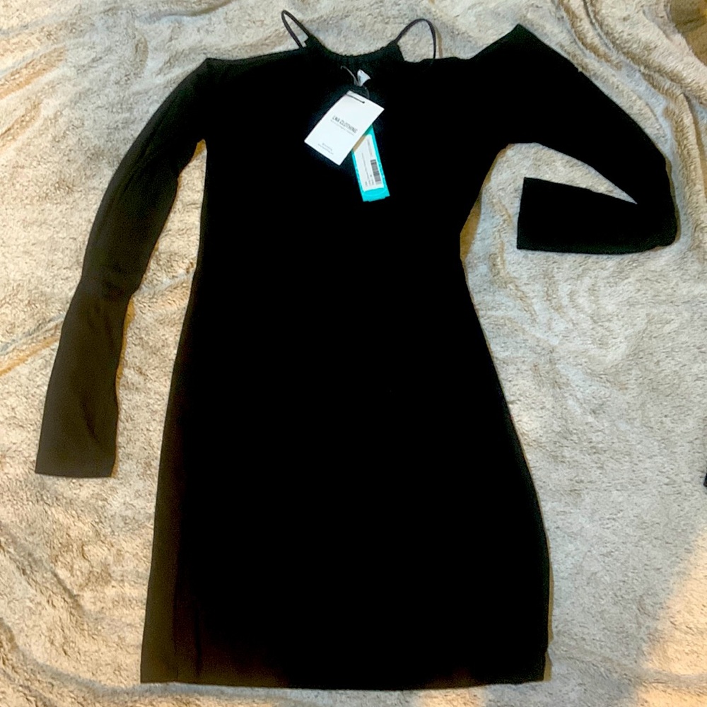 NWT long sleeve midi length cold shoulder style LNA dress perfect condition
